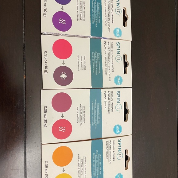 We R Memory Keepers Color Changing Thermal Powder Set - Picture 2 of 3